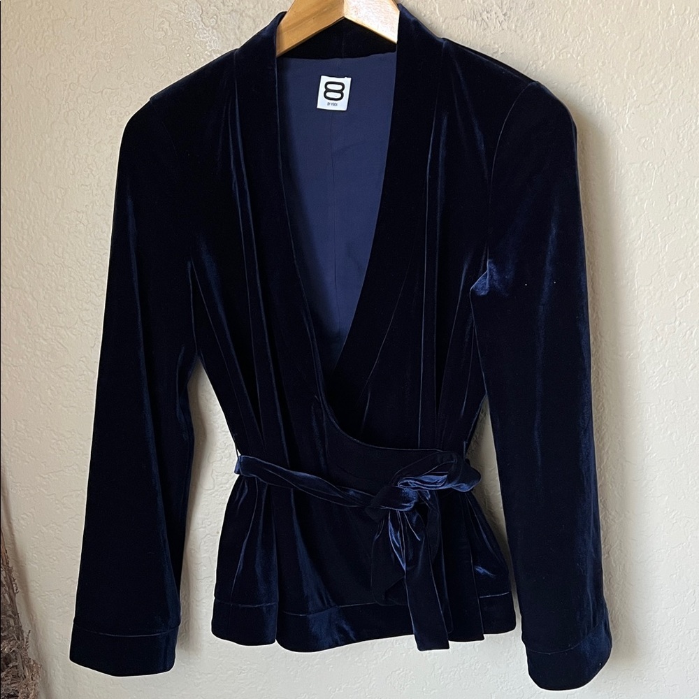 8 by yoox blue velvet belted Surplice  blouse - Picture 2 of 9